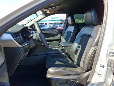 2025 Jeep Grand Cherokee Altitude 4x4