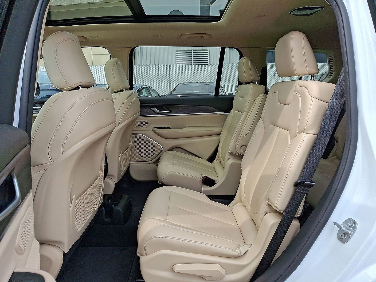 2021 Jeep Grand Cherokee L Limited 4x2