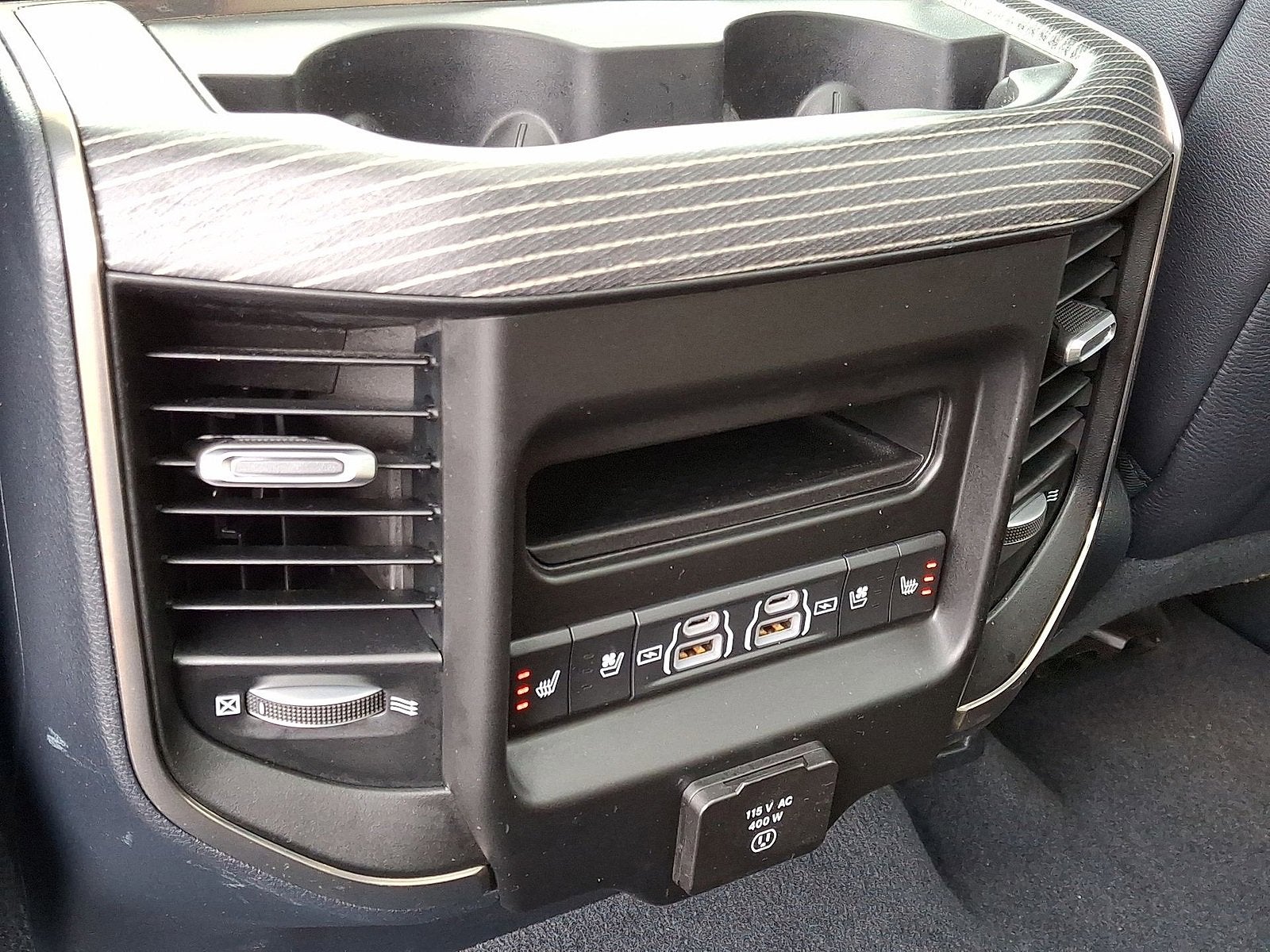 2021 RAM 1500 Limited Crew Cab 4x4 5'7" Box