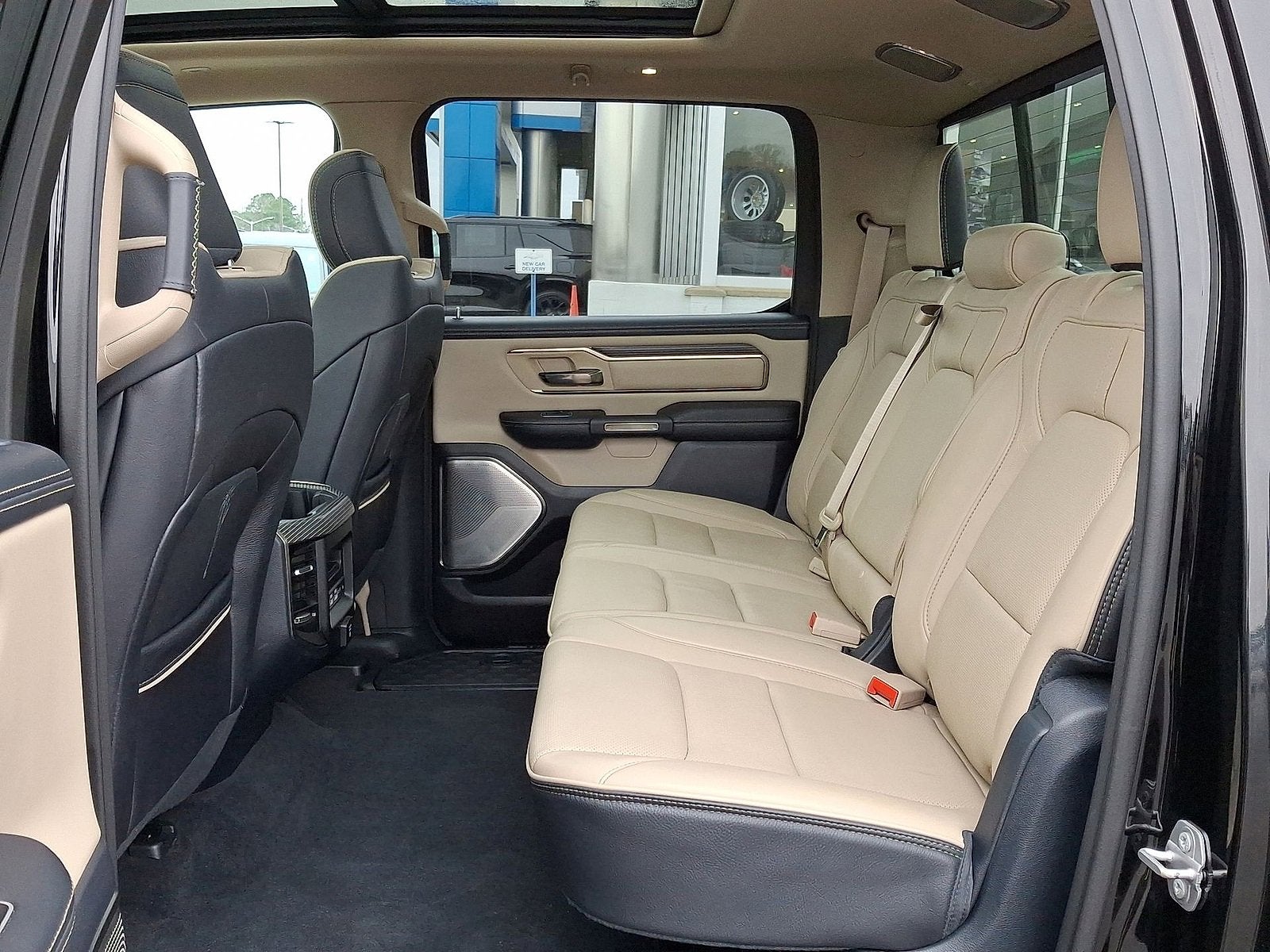 2021 RAM 1500 Limited Crew Cab 4x4 5'7" Box