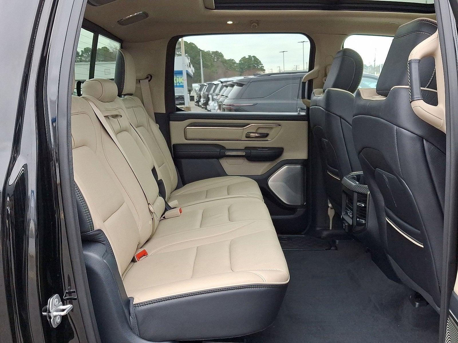 2021 RAM 1500 Limited Crew Cab 4x4 5'7" Box