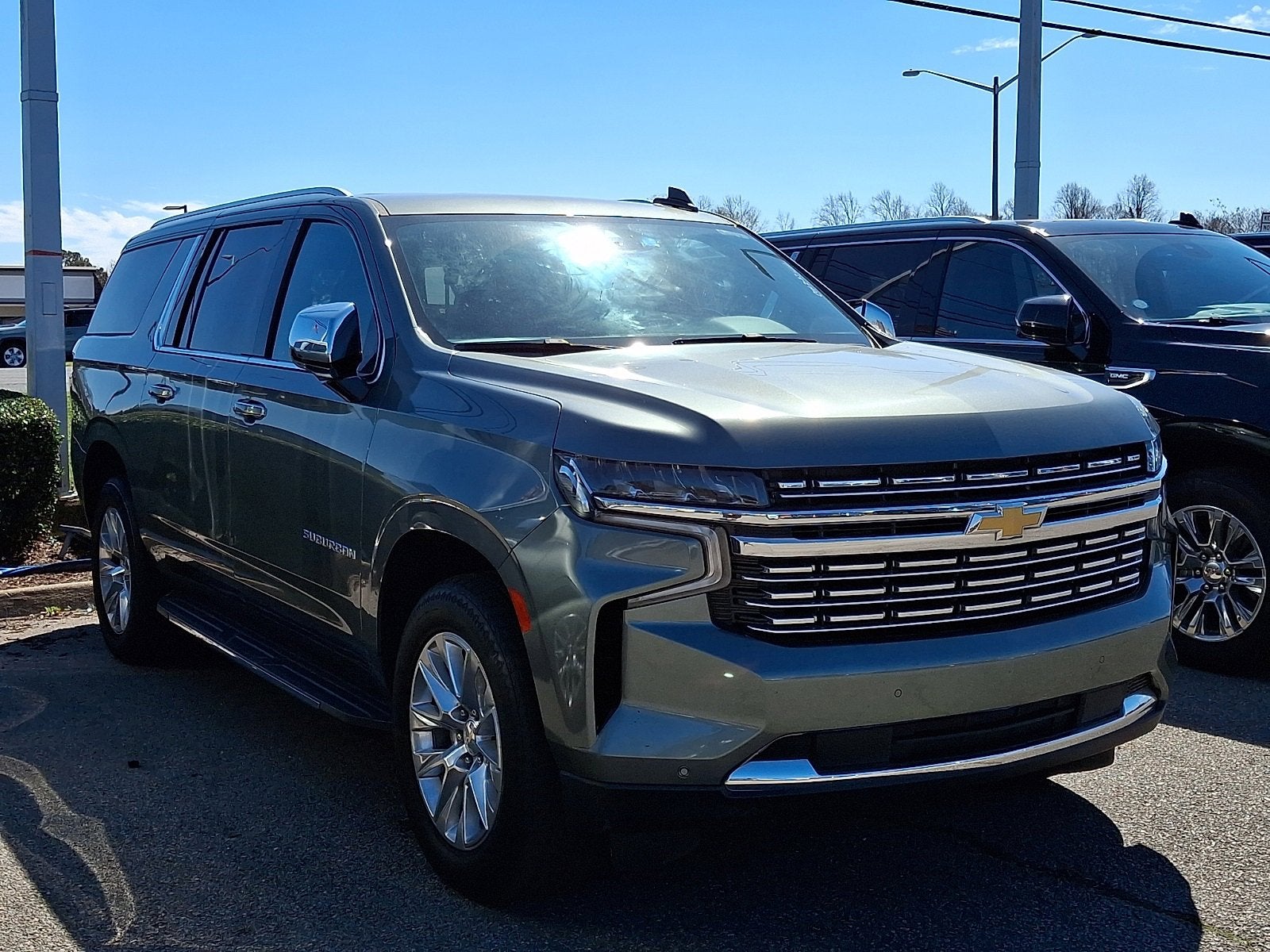 2023 Chevrolet Suburban Premier