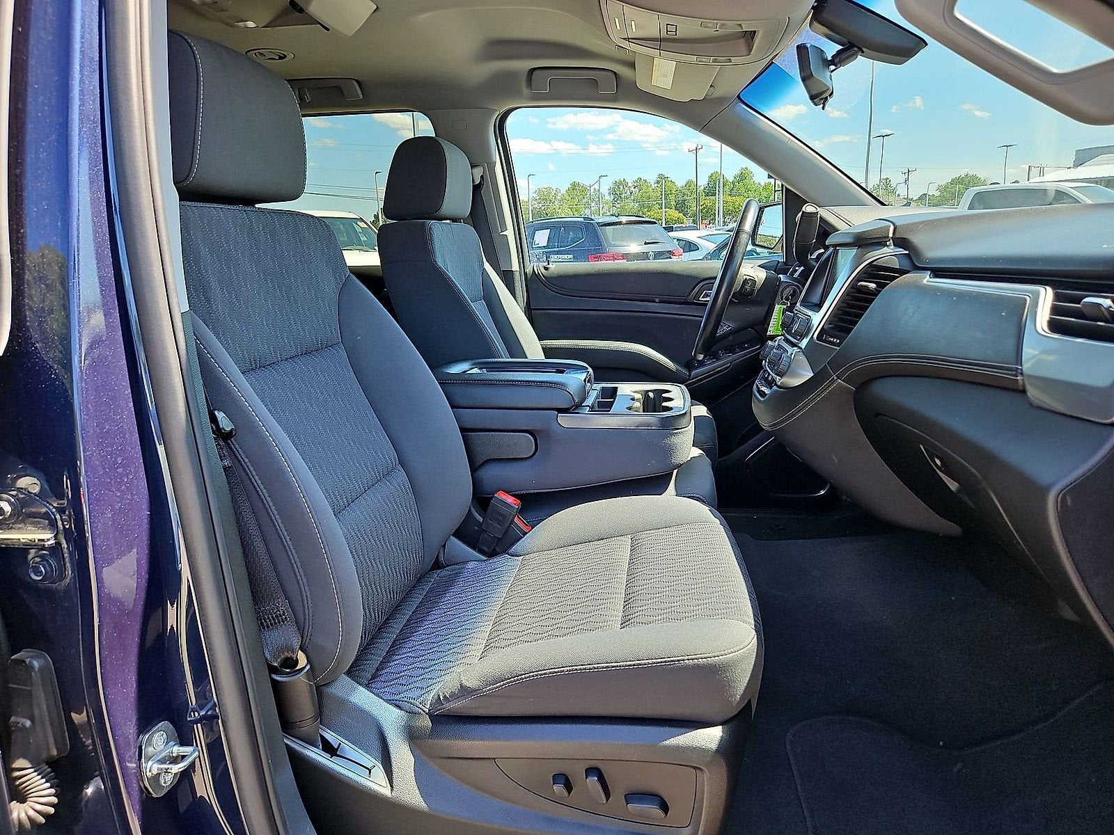 2019 Chevrolet Suburban LS