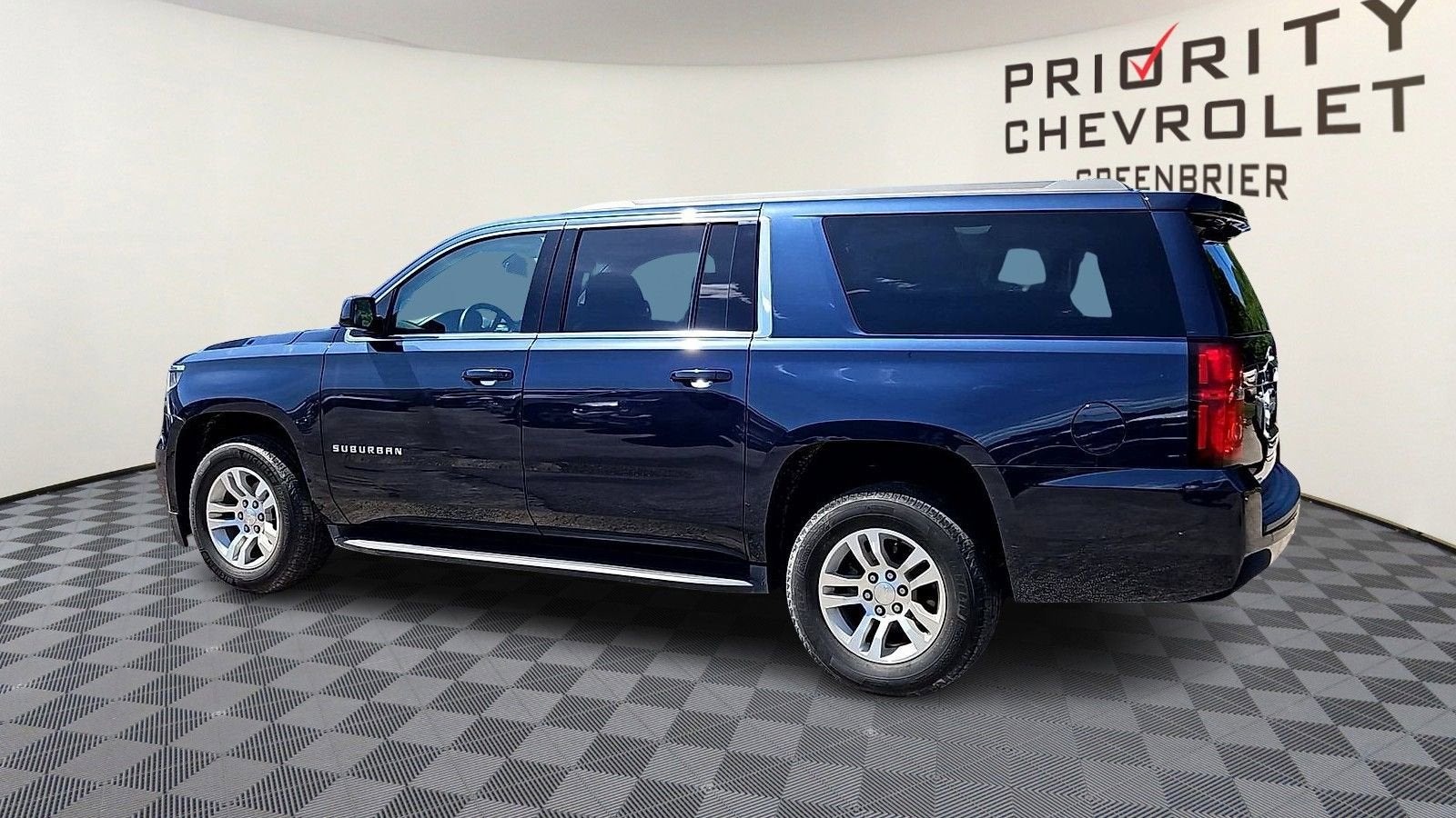 2019 Chevrolet Suburban LS