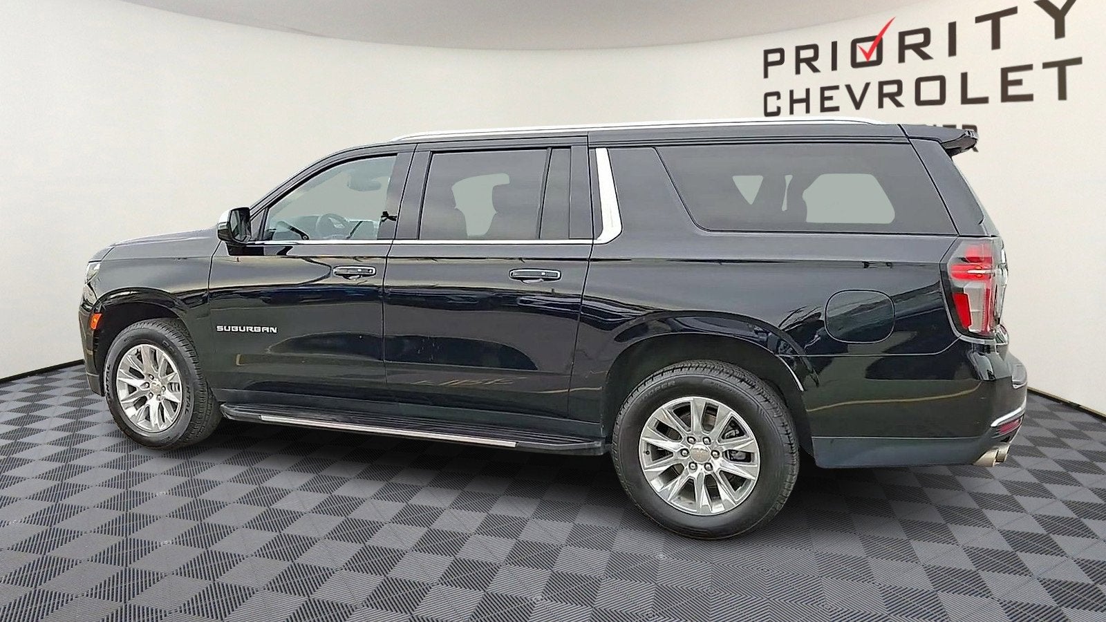 2024 Chevrolet Suburban Premier