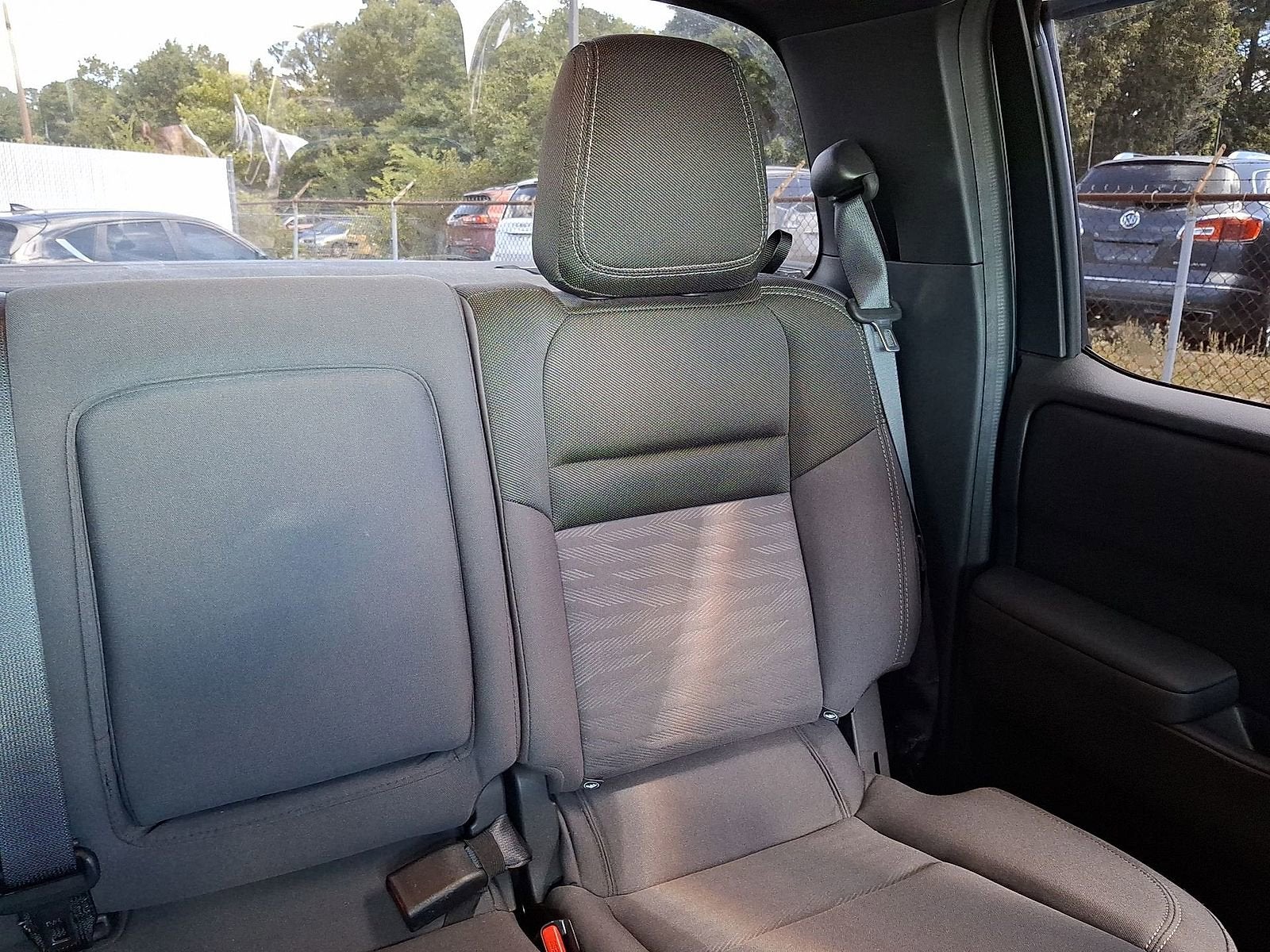 2023 Nissan Frontier Crew Cab SV 4x4