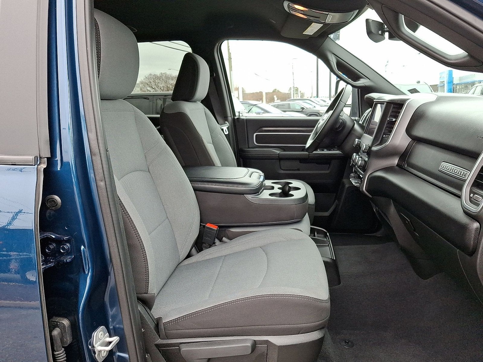 2024 RAM 2500 Big Horn Crew Cab 4x4 6'4" Box