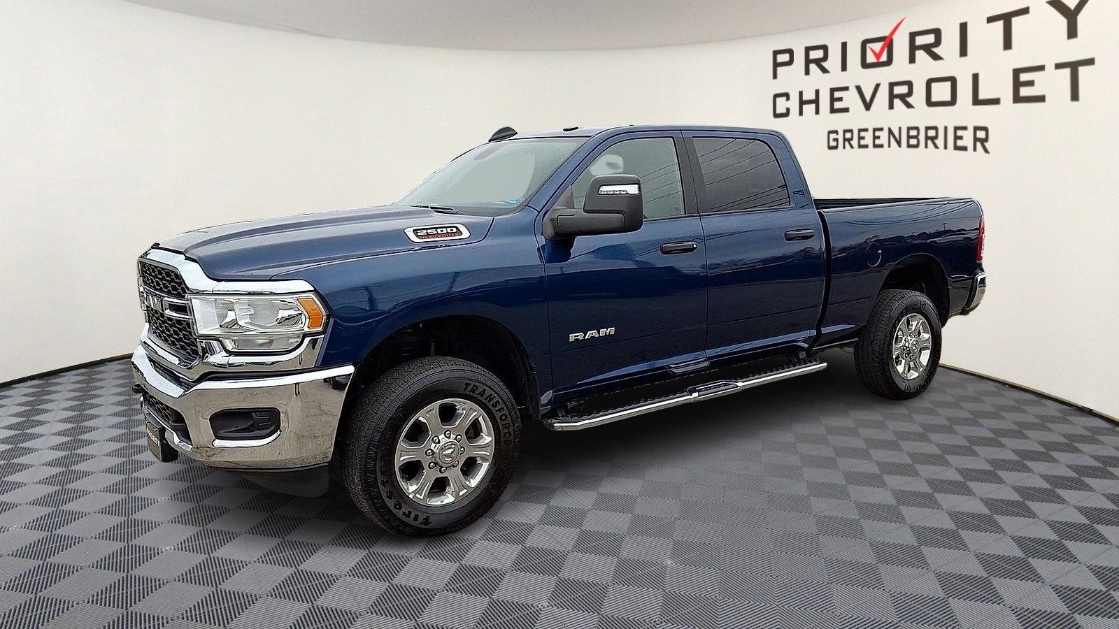 2024 RAM 2500 Big Horn Crew Cab 4x4 6'4" Box