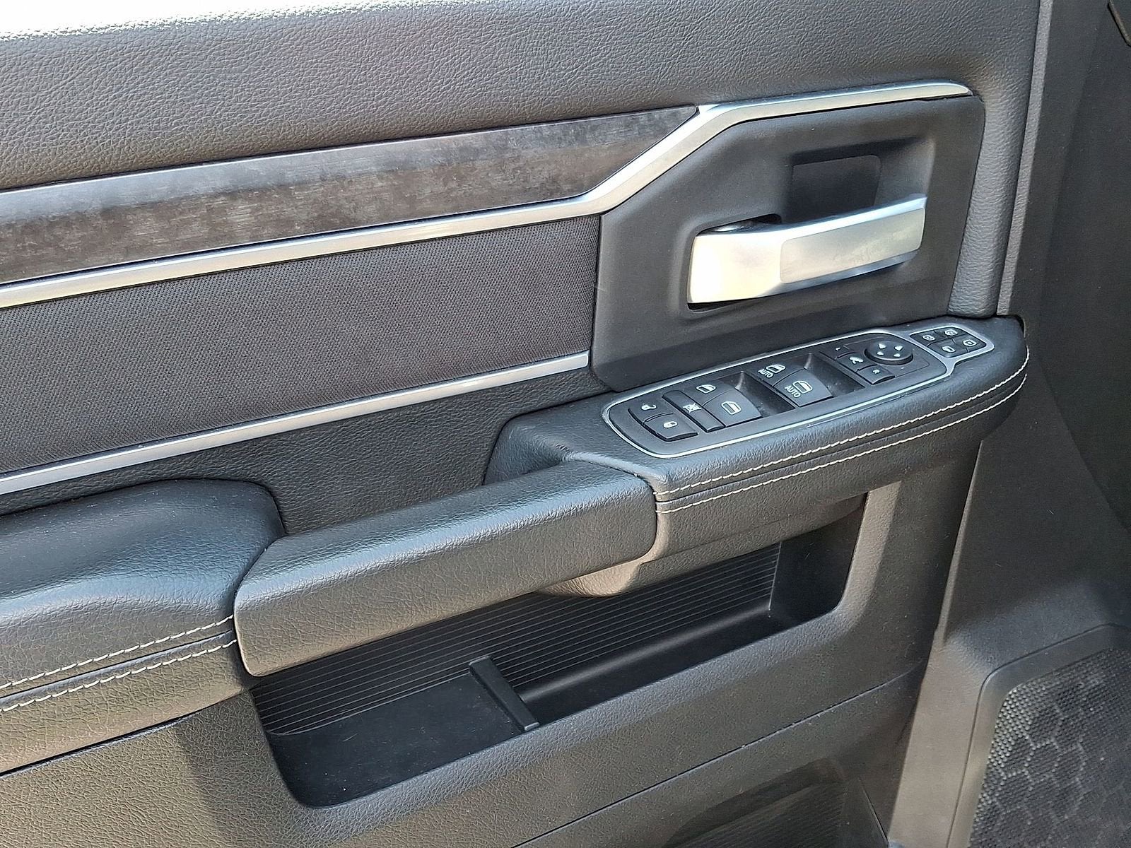 2024 RAM 2500 Big Horn Crew Cab 4x4 6'4" Box