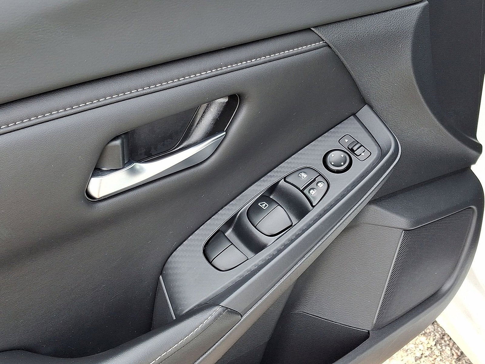 2023 Nissan Sentra SV Xtronic CVT