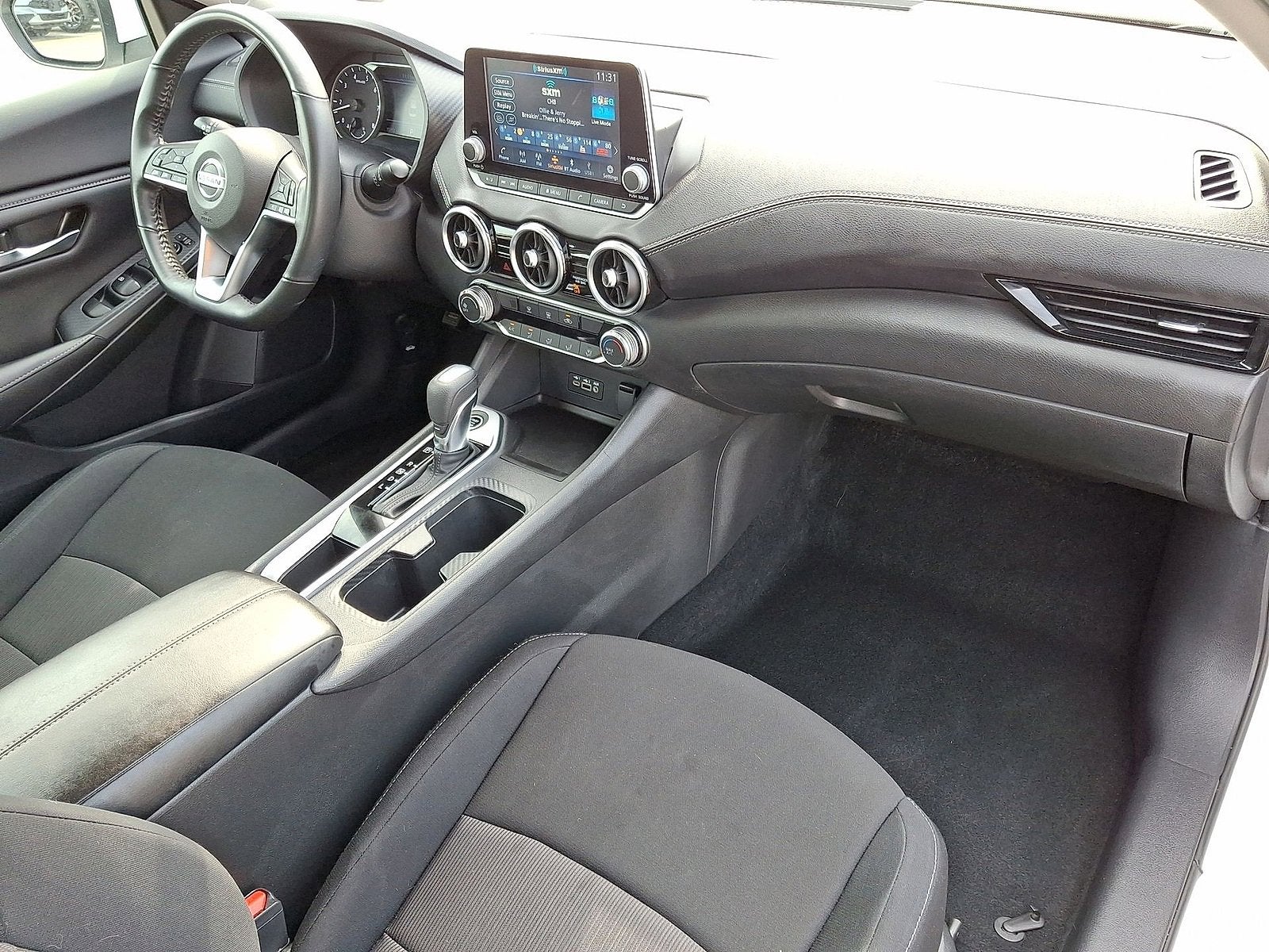 2023 Nissan Sentra SV Xtronic CVT