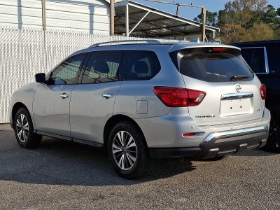 2020 Nissan Pathfinder S