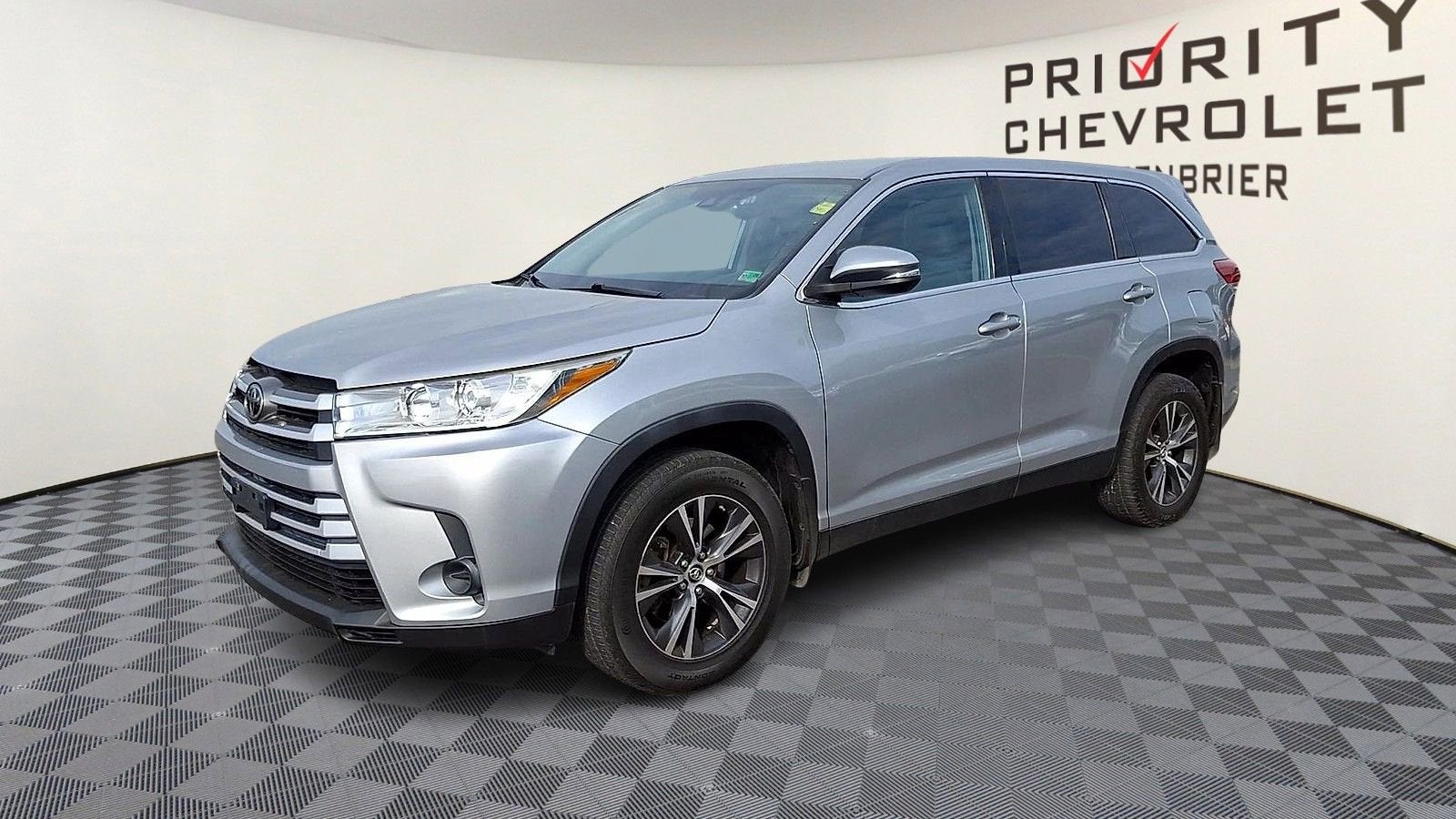 2019 Toyota Highlander LE