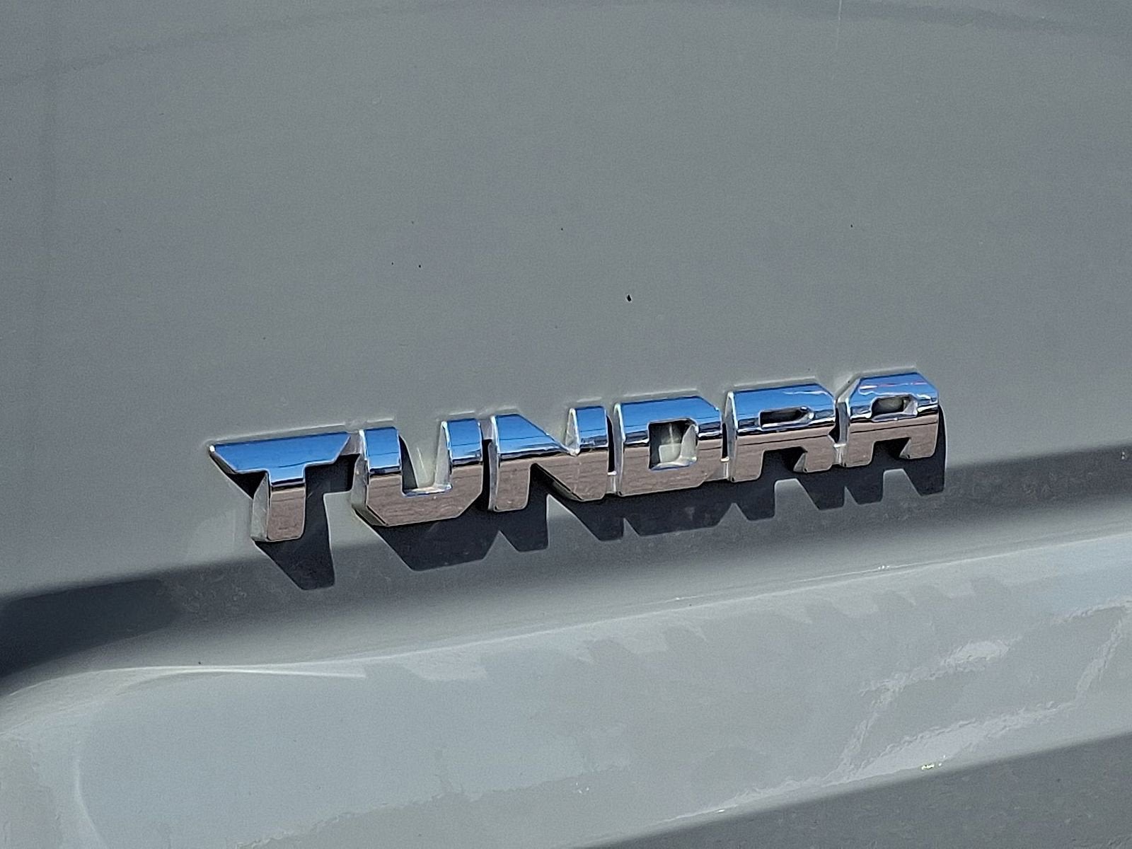 2024 Toyota Tundra 4WD SR5