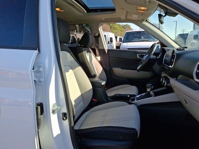 2024 Hyundai Venue SEL