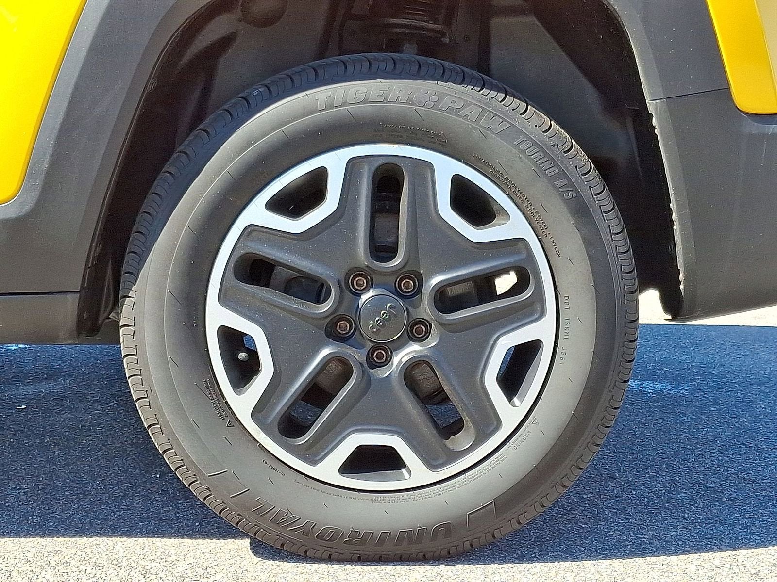 2015 Jeep Renegade Trailhawk