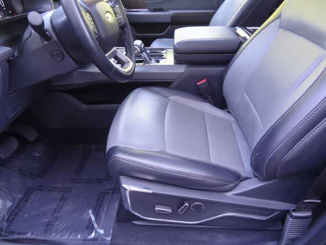 2023 Ford F-150 Lightning Lariat