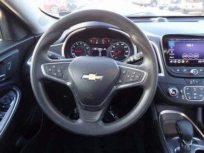 2022 Chevrolet Malibu LT w/1LT