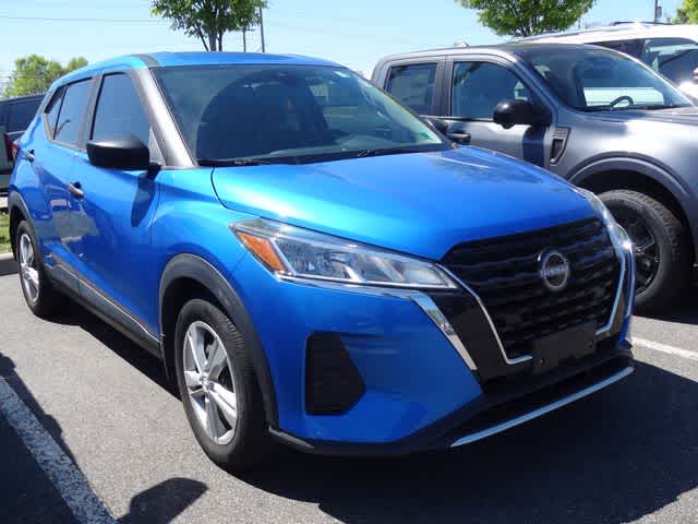 2023 Nissan Kicks S