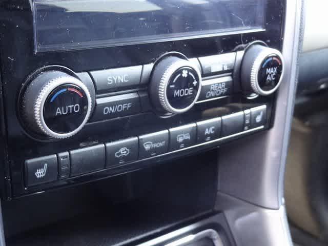 2022 Subaru Ascent Limited 8-Passenger