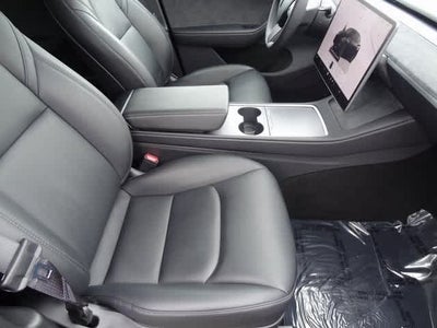 2025 Tesla Model Y Long Range