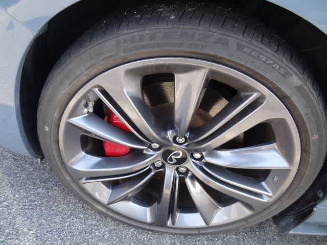 2022 INFINITI Q60 RED SPORT 400