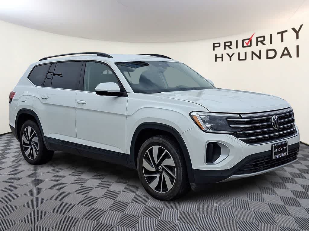 2024 Volkswagen Atlas 2.0T SE w/Technology