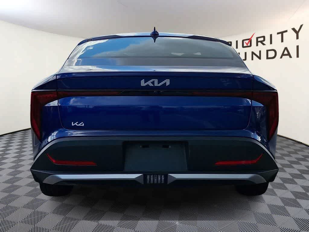 2025 Kia K4 LXS