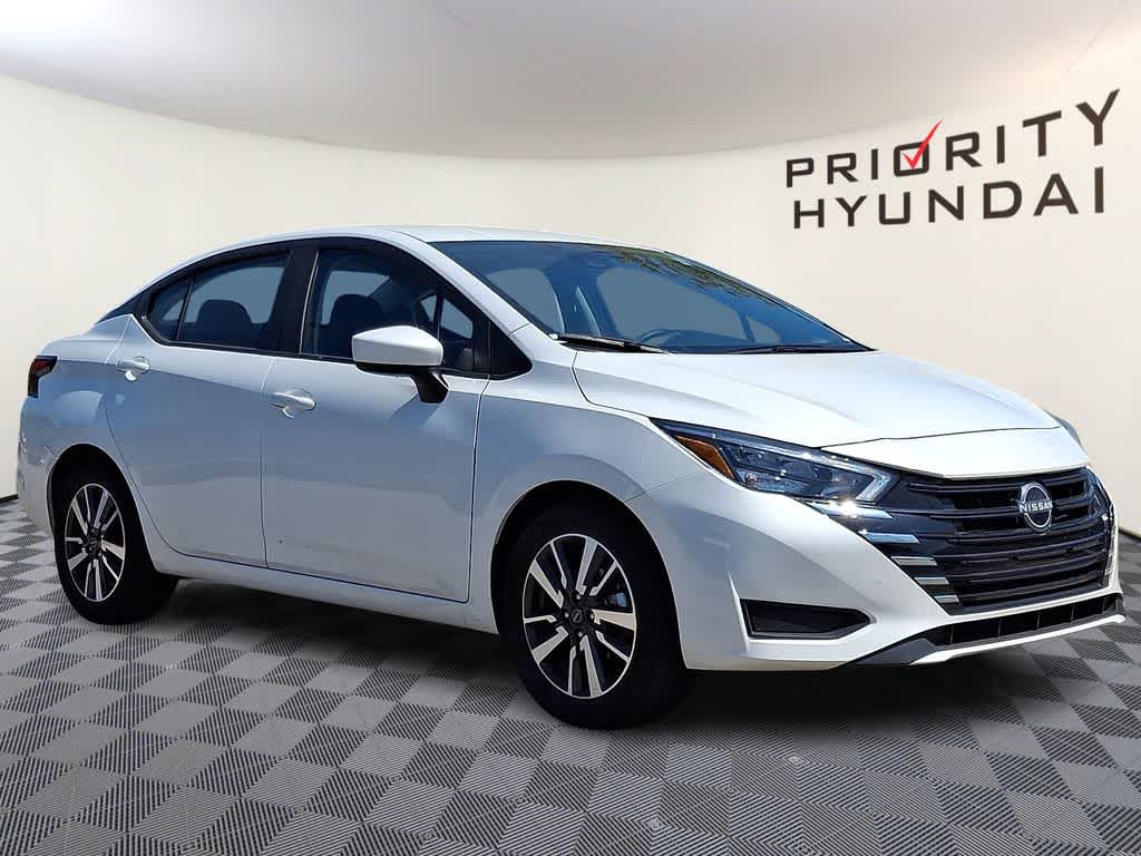 2025 Nissan Versa SV