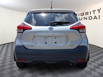 2020 Nissan Kicks SV