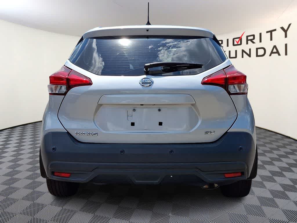 2020 Nissan Kicks SV