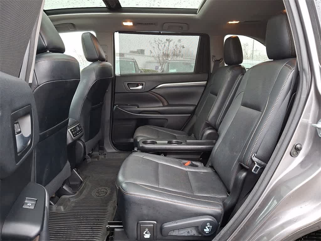 2017 Toyota Highlander Limited Platinum