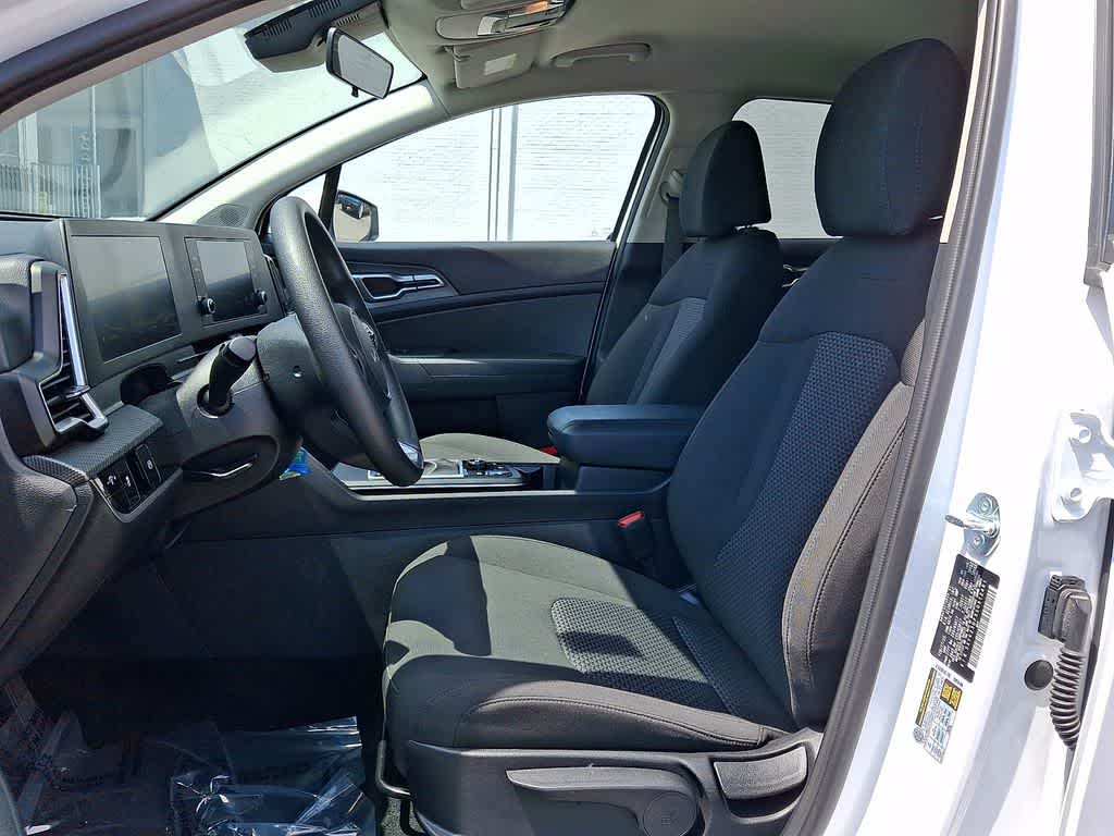 2025 Kia Sportage LX