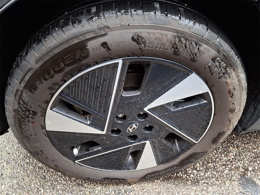 2025 Hyundai IONIQ 5 SEL