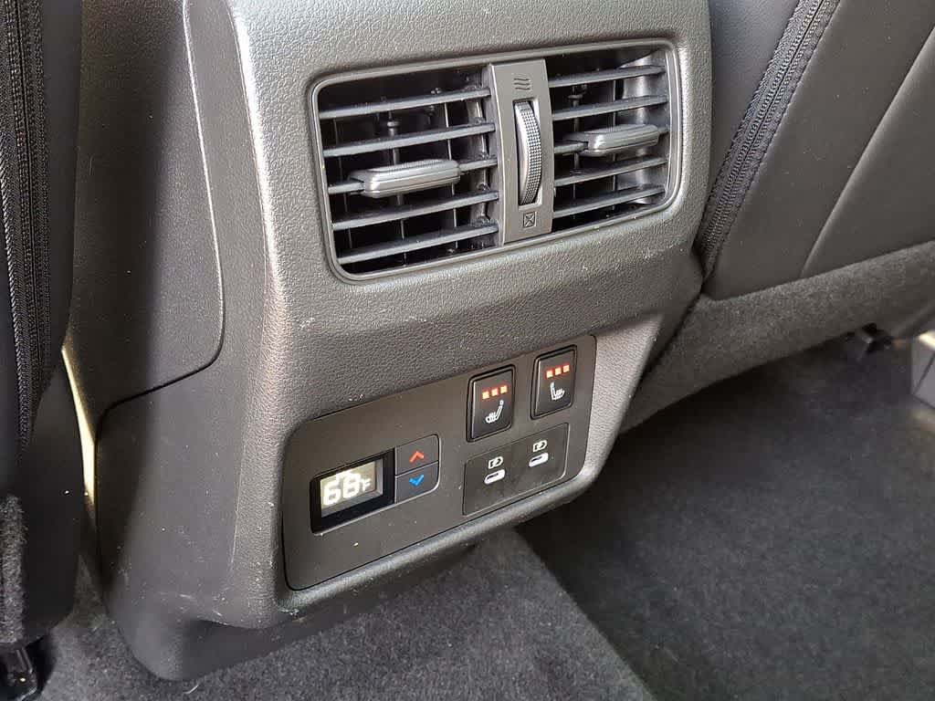 2024 Nissan Rogue Platinum