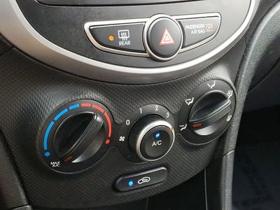 2017 Hyundai Accent SE