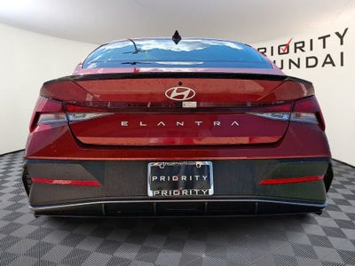 2025 Hyundai Elantra SEL Sport