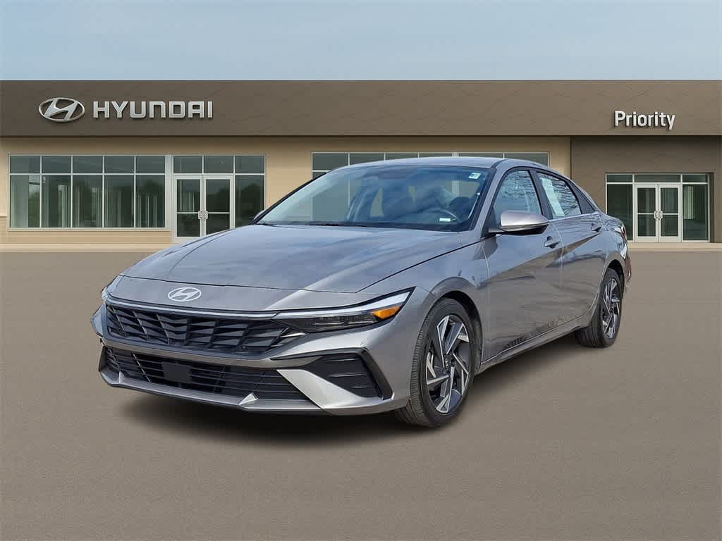 2025 Hyundai Elantra Limited