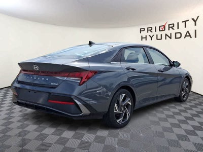2025 Hyundai Elantra Limited