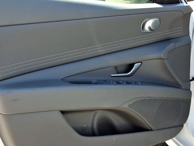 2025 Hyundai Elantra SEL Convenience