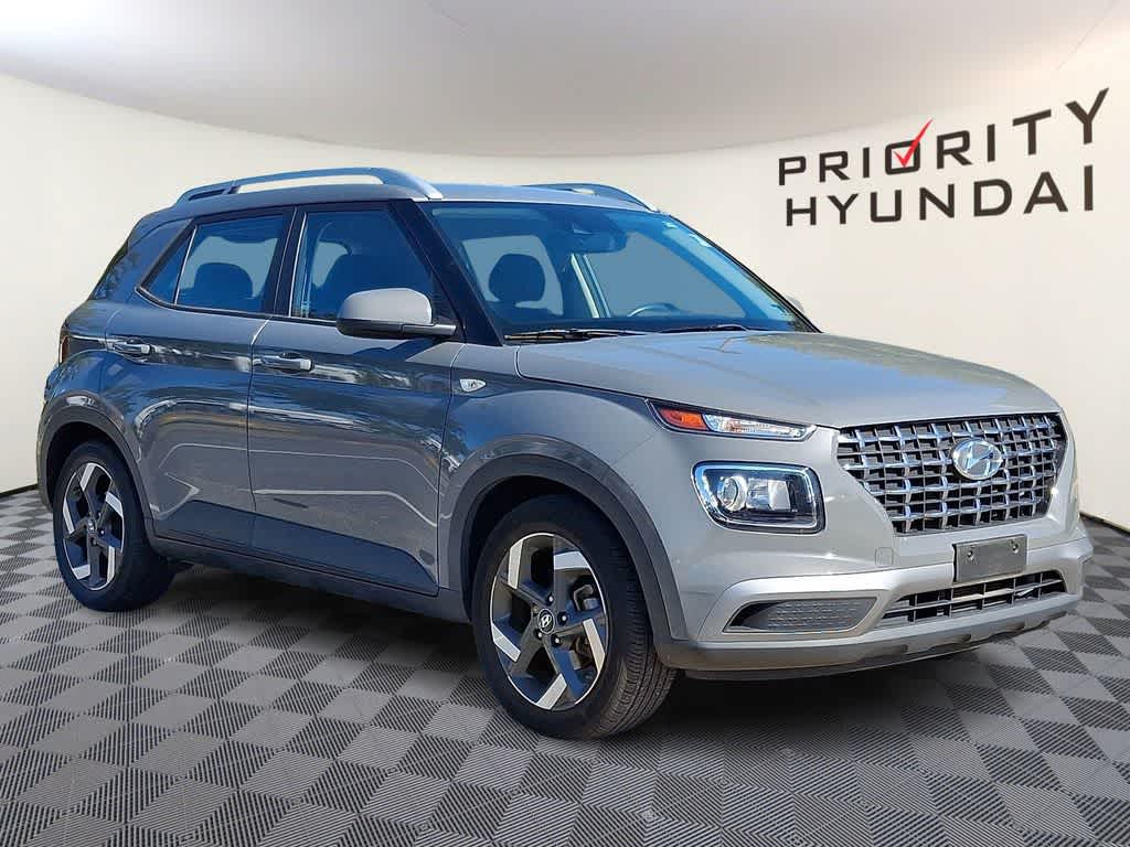 2021 Hyundai Venue SEL