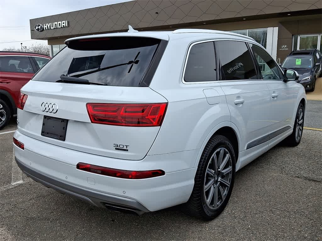 2017 Audi Q7 Premium Plus