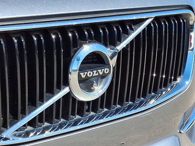 2018 Volvo XC90 Momentum
