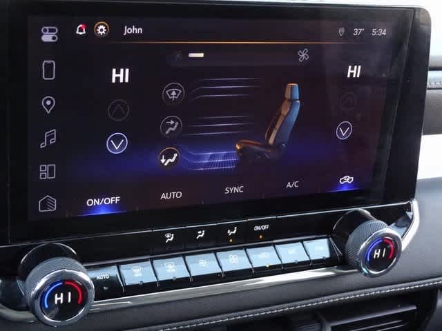 2024 Chevrolet Colorado 4WD LT