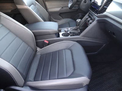 2023 Volkswagen Atlas 3.6L V6 SEL Premium R-Line