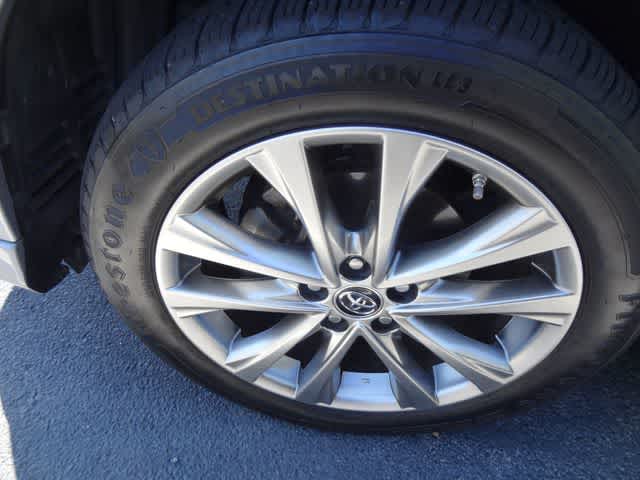 2017 Toyota RAV4 Platinum