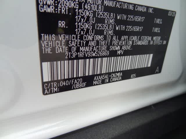 2025 Toyota RAV4 XLE