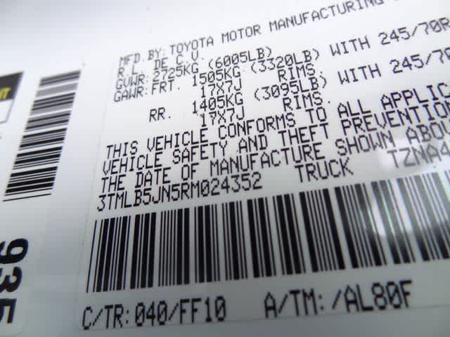 2024 Toyota Tacoma SR5