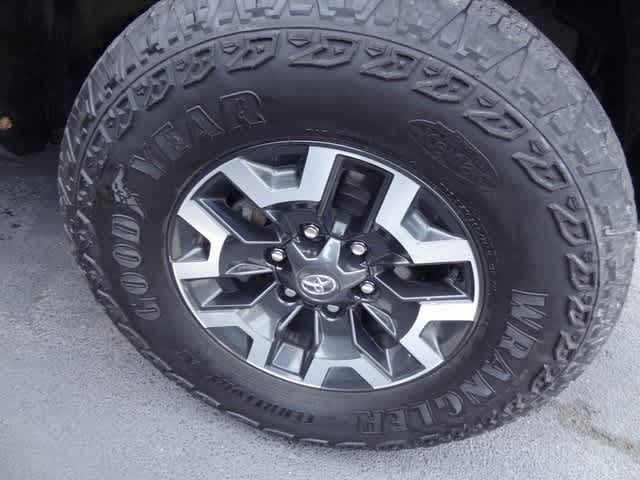 2022 Toyota Tacoma TRD Off Road