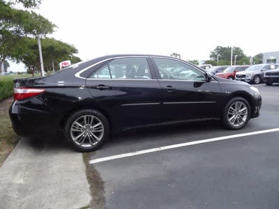 2017 Toyota Camry SE
